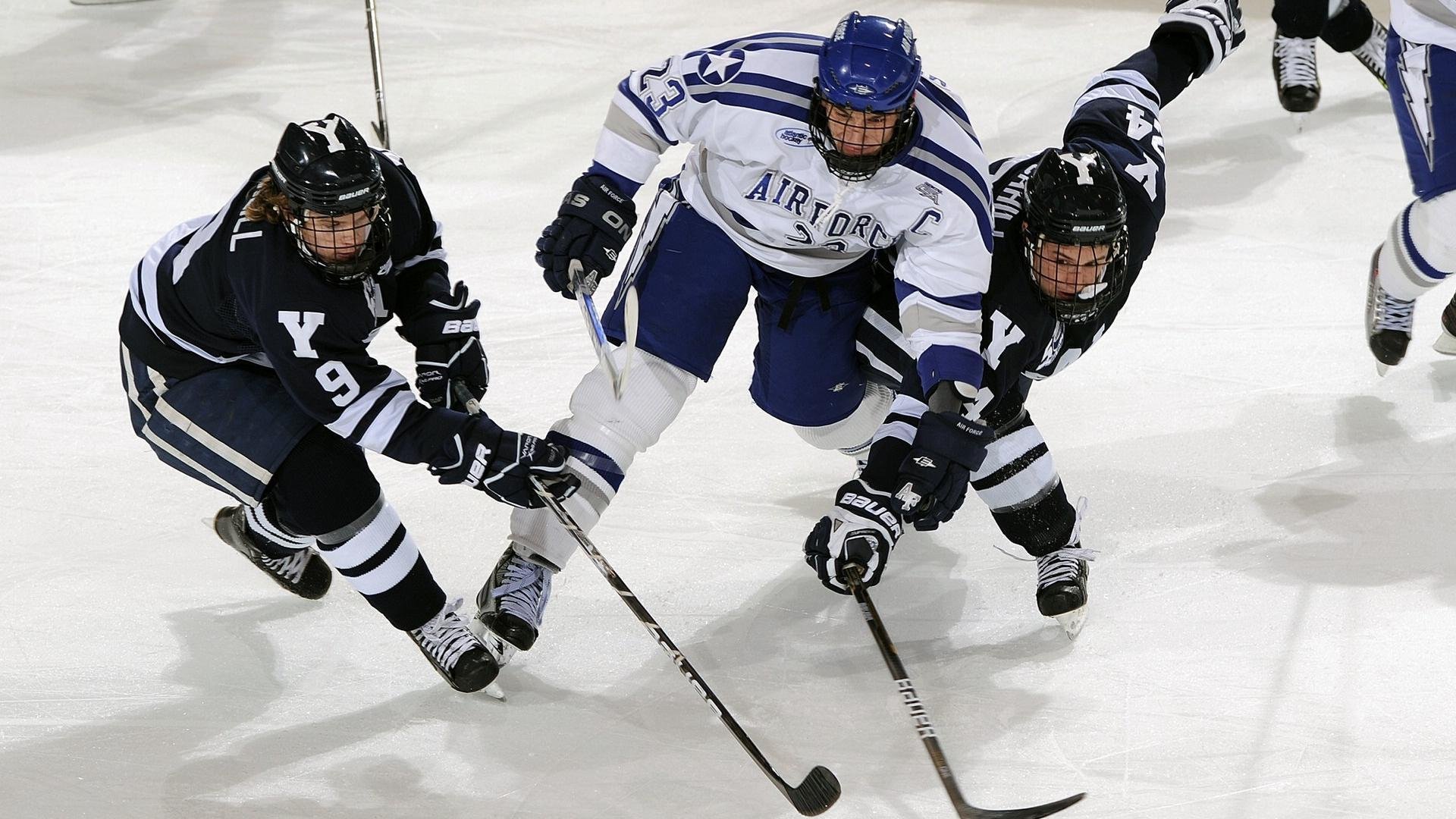 巴尔:全黑队的“战术支持者”,无论是防守还是传球,他都是球队的重要一员